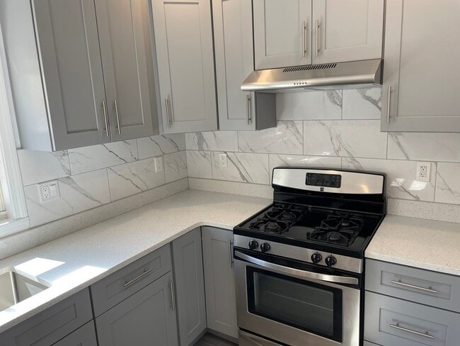 Photo - 73 Marshall St Unit 3