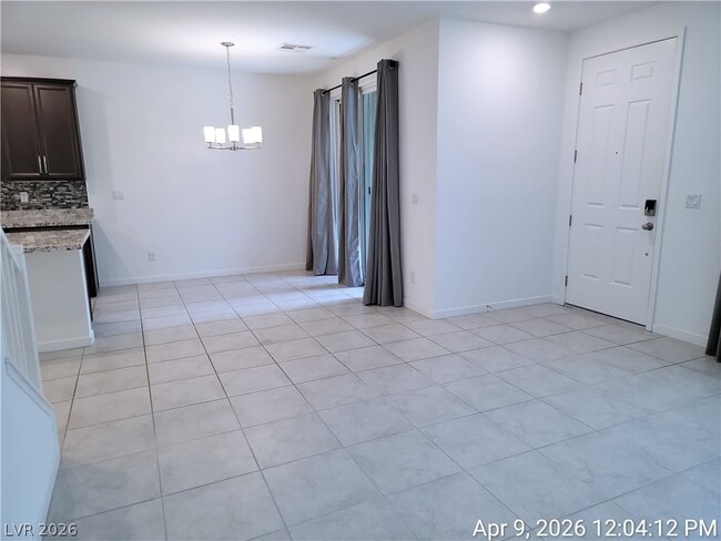 Photo - 965 Nevada State Dr