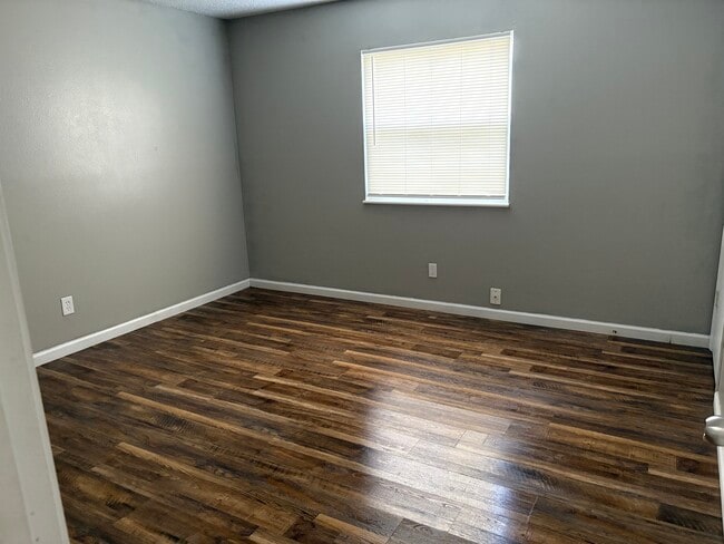 Photo - 453 Cedarview Ct Unit 453