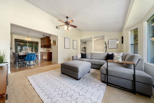 Photo - 4506 Wrenford Way Apartamento Unidad ID1228257P