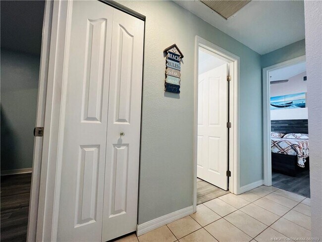 Photo - 1309 Carlton Ct