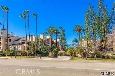 Photo - 5500 Owensmouth Ave Condo Unit 310