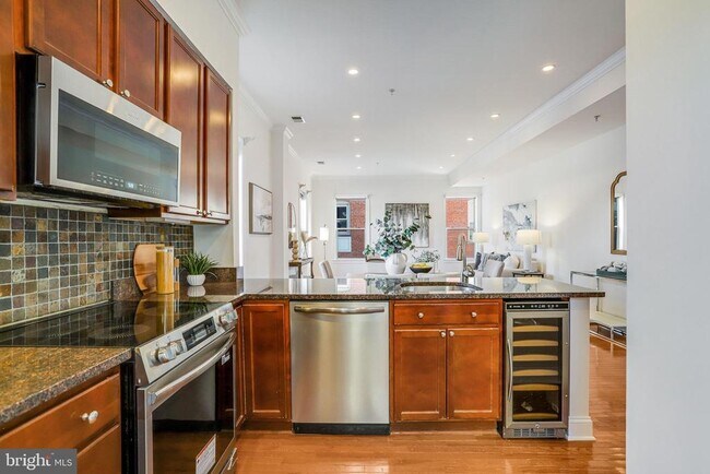 Photo - 1229 12th St NW Unidad 210