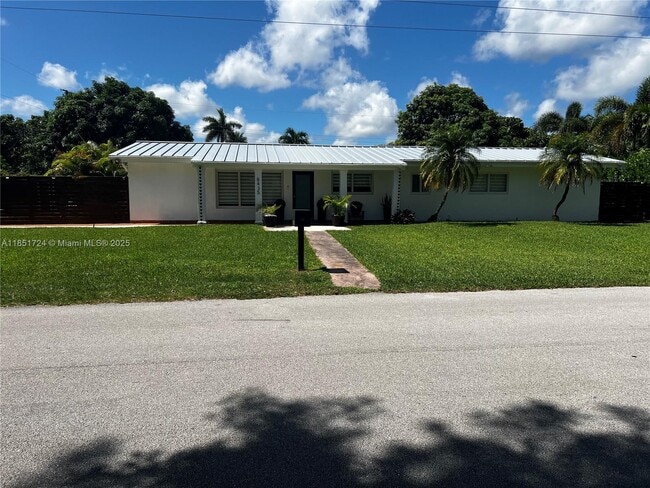 Building Photo - 8435 SW 156th St Rental