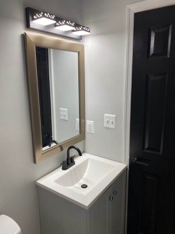 Photo - 1255 Sargeant St