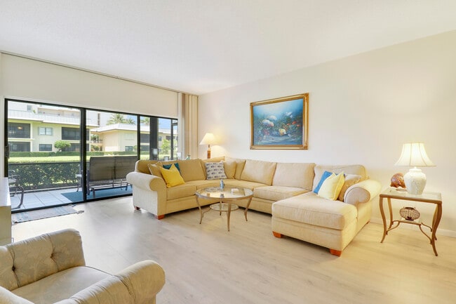 Photo - 375 S Beach Rd Unit 102b