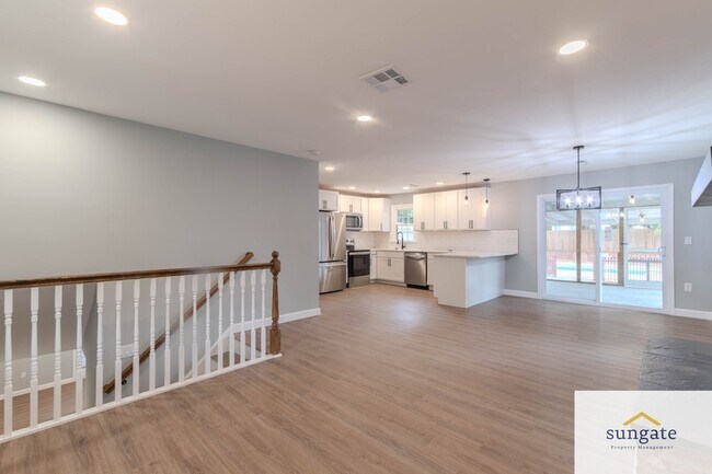 Photo - 11319 Harding Rd