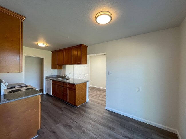 Photo - Centrally Located, Nicely Updated Througho...