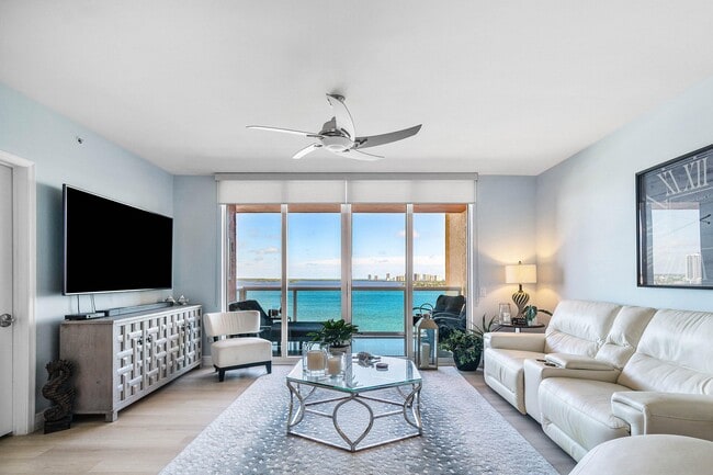 Photo - 2650 Lake Shore Dr Unit 1202