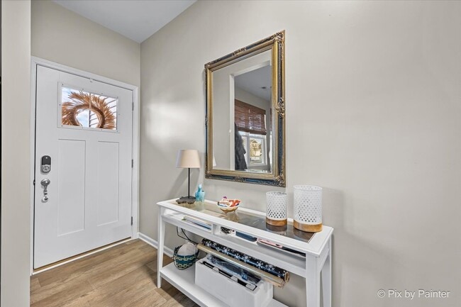 Photo - 3345 Seeley St