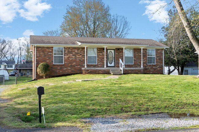 Photo - Pet Friendly Renovated Three Bedroom with Basement!