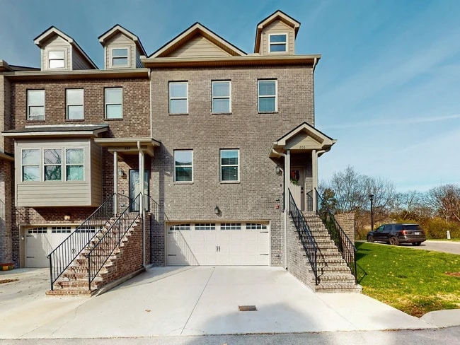 Building Photo - 206 Charlotte Everly Cir