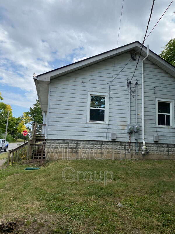 Photo - 856 N Bradley Ave