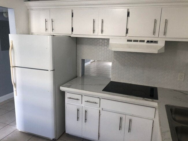 Photo - 4500 N Flagler Dr