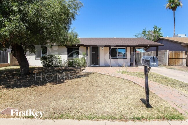 Building Photo - 13032 N 37th Way
