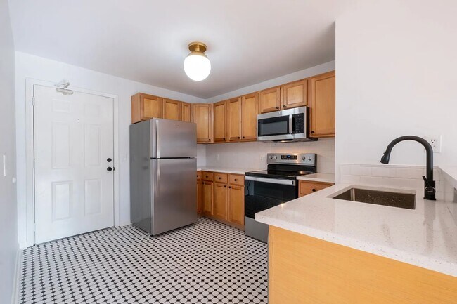 Photo - Parkside Flats