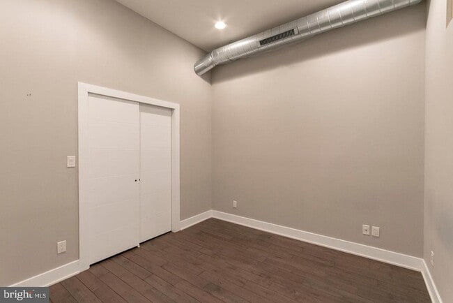 Photo - 135 N 3rd St Unidad 2C