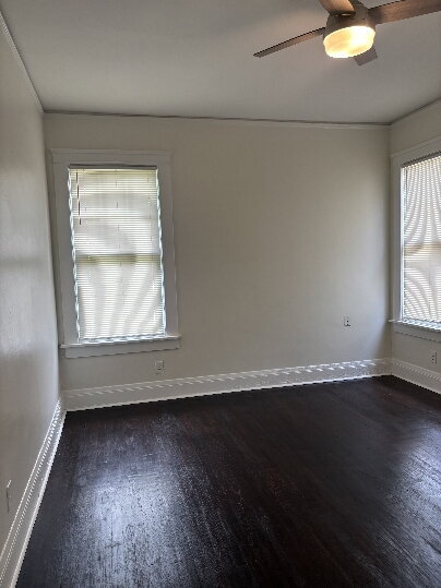 Photo - "3-Bedroom Home on Glenview Avenue with Spacious Layout and 2 Full Baths!"