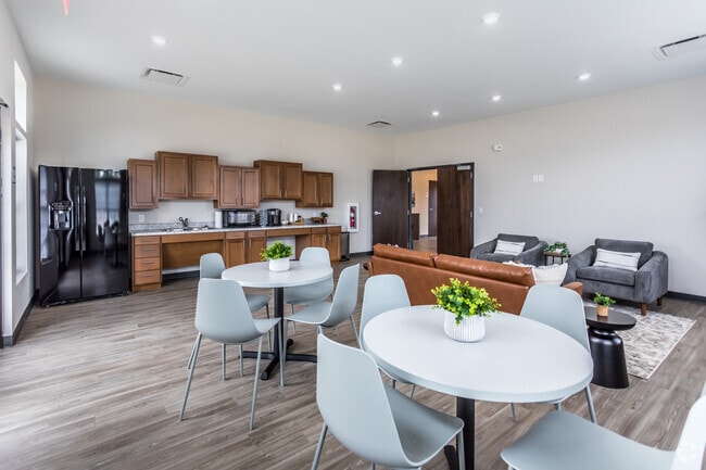 Community Center - Oakdale Apartments