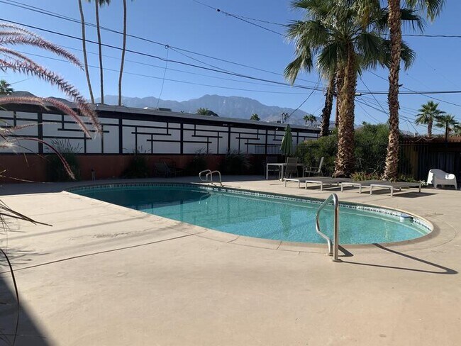 Photo - 37219 Melrose Dr