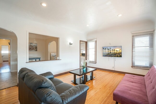 Photo - 358 Orange Ave