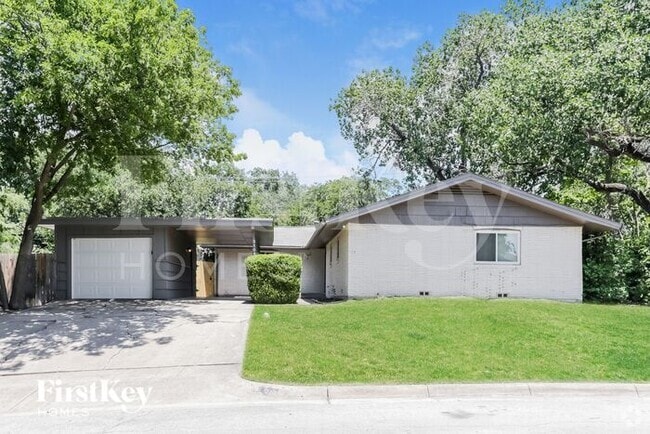 Building Photo - 3105 Santa Fe Trail Rental