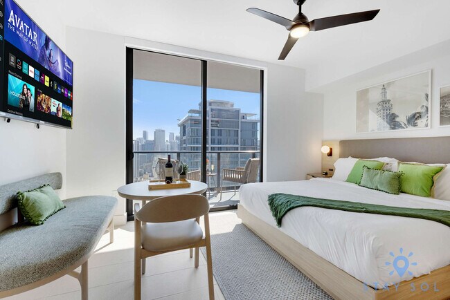 Photo - 601 NE 1st Ave Unidad ID1227536P