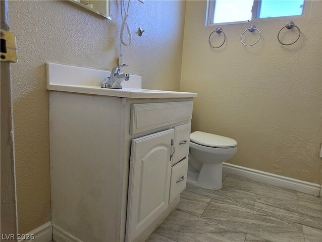 489 North Cir Unit 4