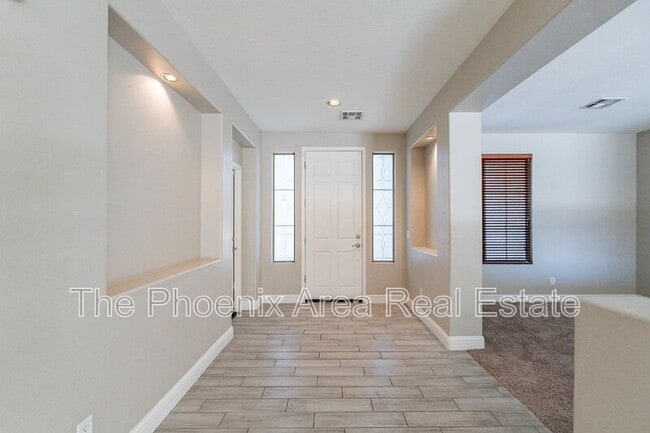 Photo - 2741 E Yellowstone Pl