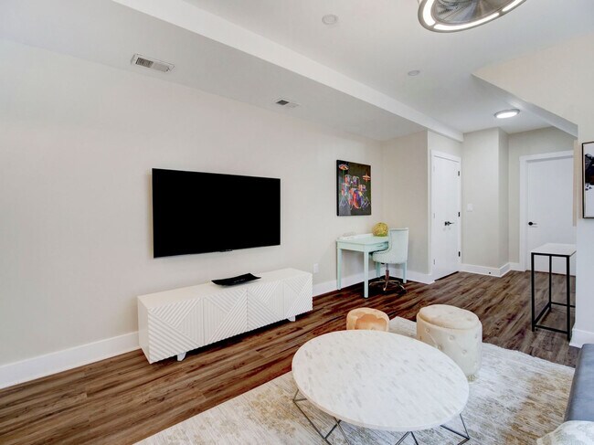 Photo - 88 Van Reypen St Unidad SI FL1-ID1501171P