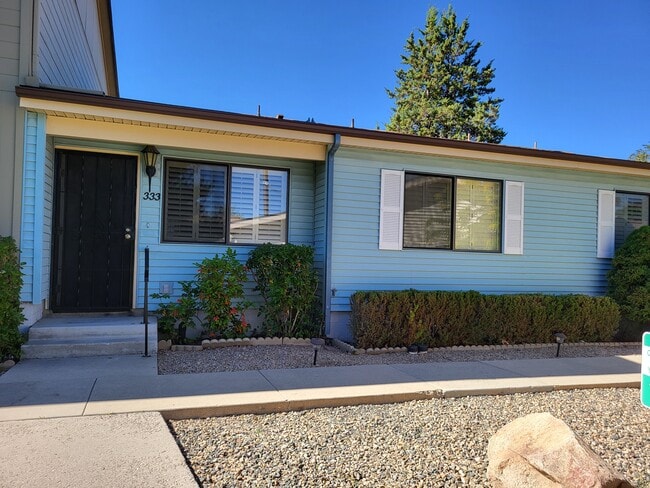 Photo - 333 Rim Rock Cir Townhome