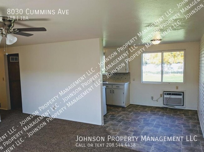Photo - 8030 Cummins Ave