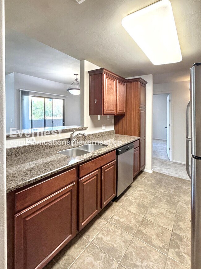 Photo - 2550 E River Rd Unit 13206