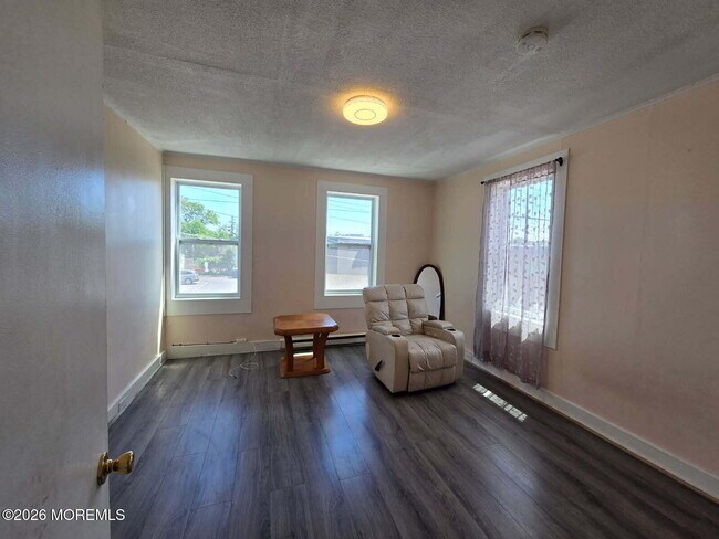 Photo - 5 Park Ave Unit 2