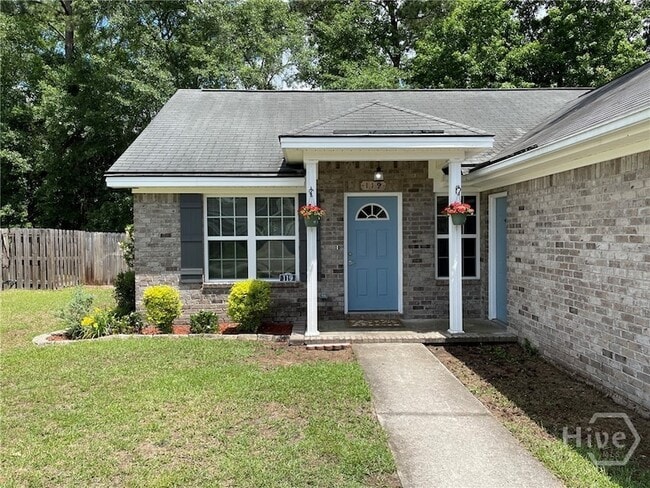 Building Photo - 119 Mustang Dr