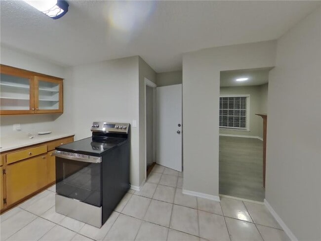 Photo - 3910 Scott Ave N