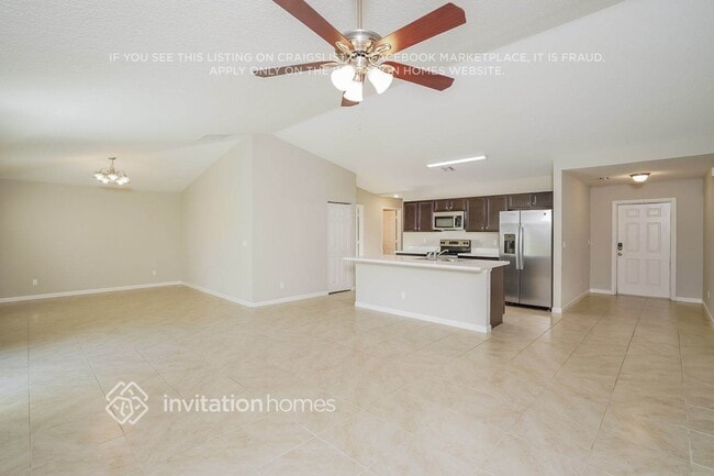 Photo - 1710 SW Buttercup Ave