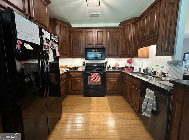 Photo - 42 Round Rock Cir NE