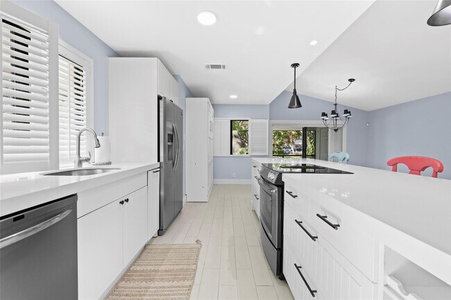 Building Photo - 3937 Arelia Dr