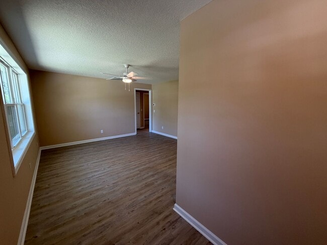 Photo - 2640 Canary Dr