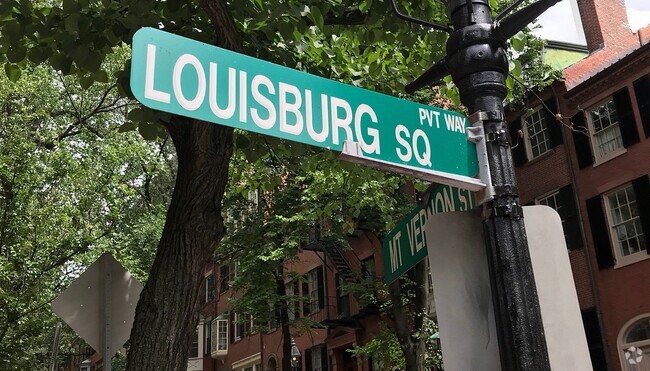 Building Photo - 2 Louisburg Sq Unit #4/5 Rental