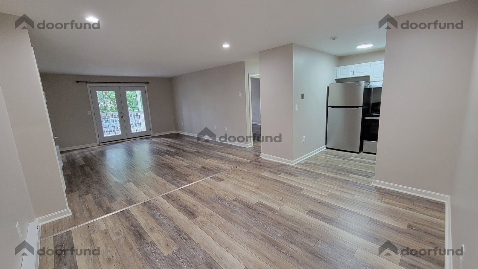 Photo - 208 Columbus St Unit 11