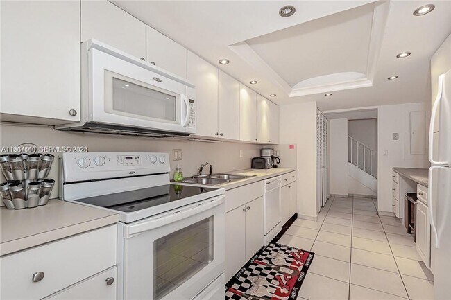 Photo - 2304 NE 7th St