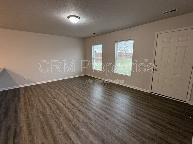 Photo - 306 Shrack Ln