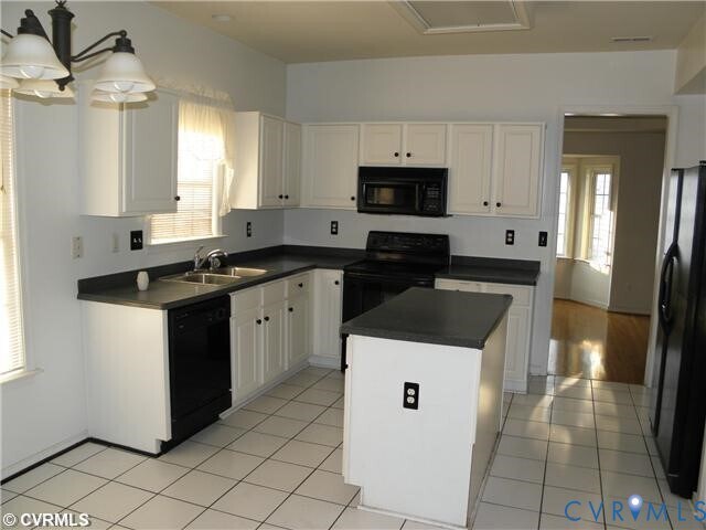 Photo - 10520 Runnymeade Dr