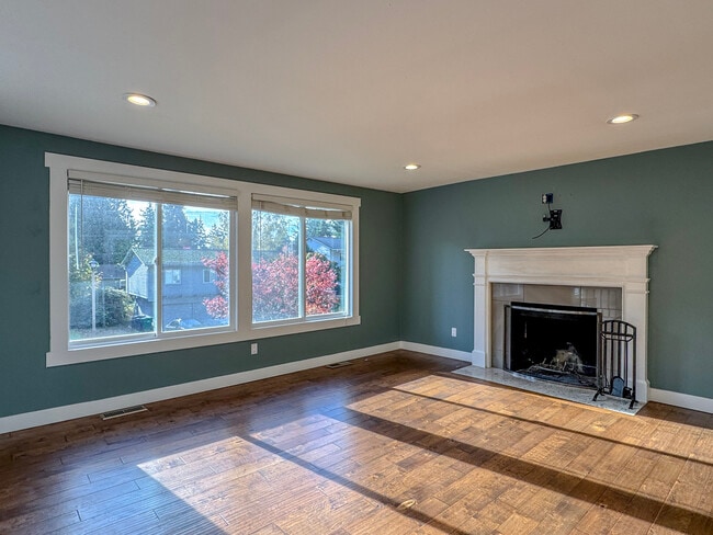 Photo - 9300 NE 132nd Pl