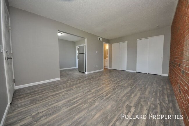 Photo - 28 Westwood Village