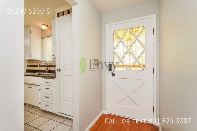 Photo - 252 W 5250 S