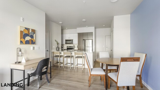 Photo - 17500 25th Ave NE Unidad LL201