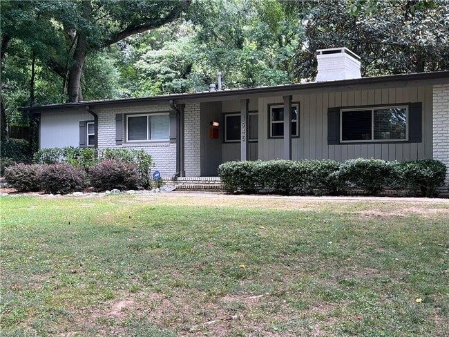Photo - 1945 Dellwood Dr NW